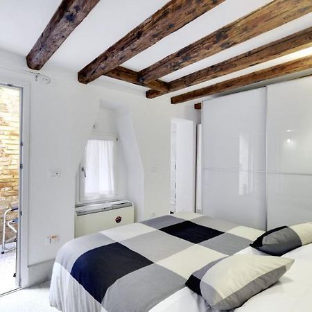 Cozy Apartment Up To 4 In Biennale Giardini By Bricola Apartments 威尼斯 外观 照片
